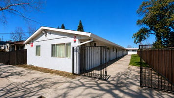 33906879