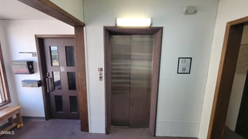 33913080