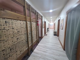 33983409