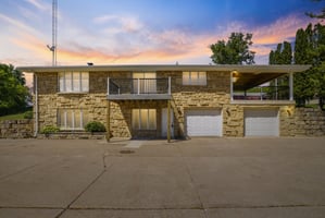 34071574