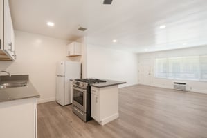 34084682
