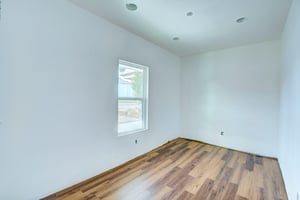34093541