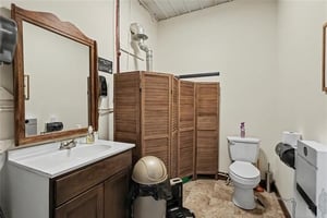 34193428