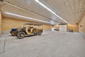 34258752