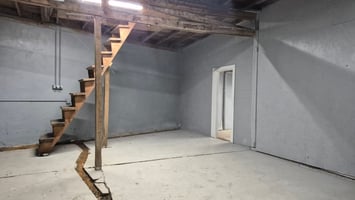 34366400