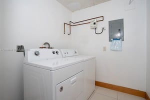 34518273