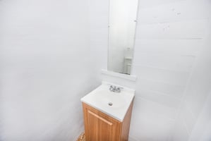 34590258