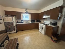 34615233
