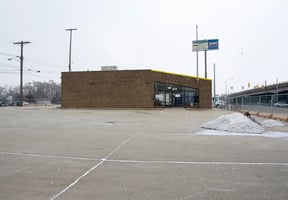 31677385