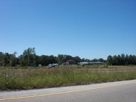 3180535