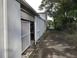 21104634