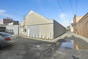 9200049