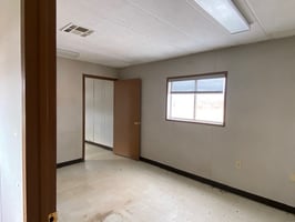 4632158