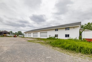 4900088