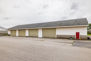 4900085