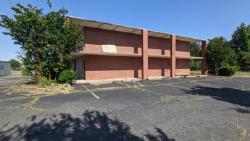5261041