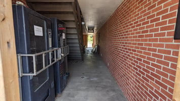 5261044