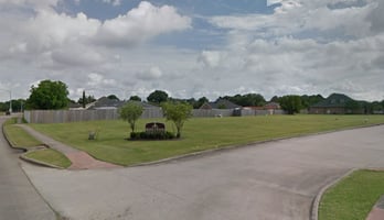 5624074