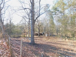 7104751