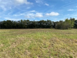 9946745