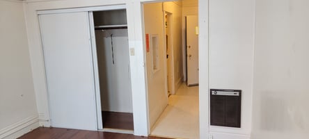 6389764