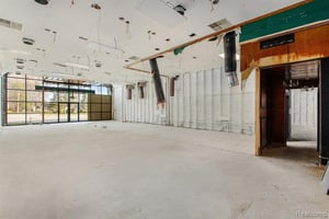 6237628