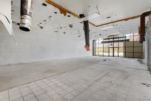 6237630