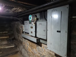6363813