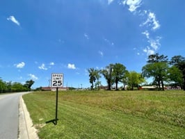 9225808