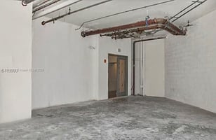 24650913