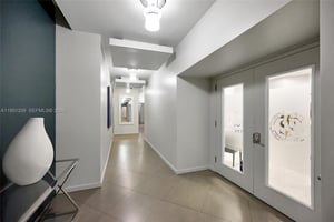 29358006