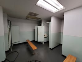 7642369