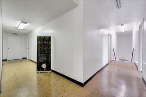 22946275