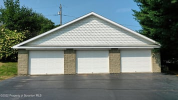 8250481