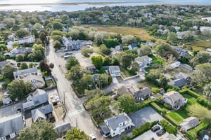 19595131