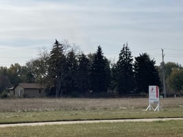 8820253