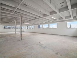 8963394