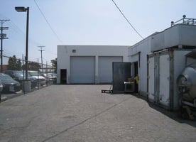 31635047