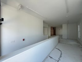10947813