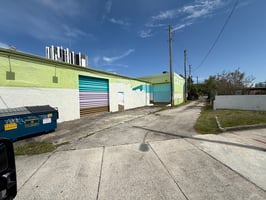 10957208