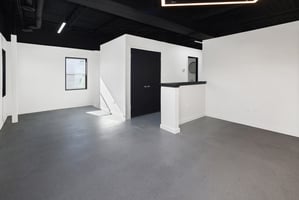 10963640
