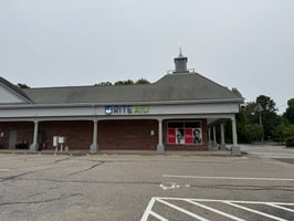 11046537