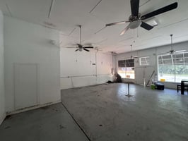 11058315