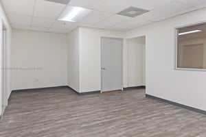 11158295