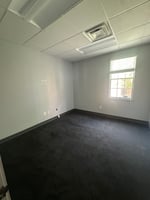 11180010