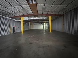 2946298
