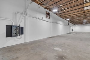 3283656
