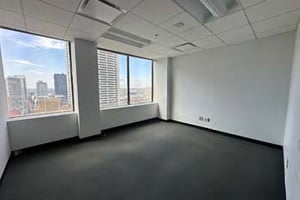 3068585