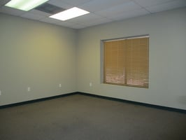 3076548