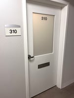 3193928